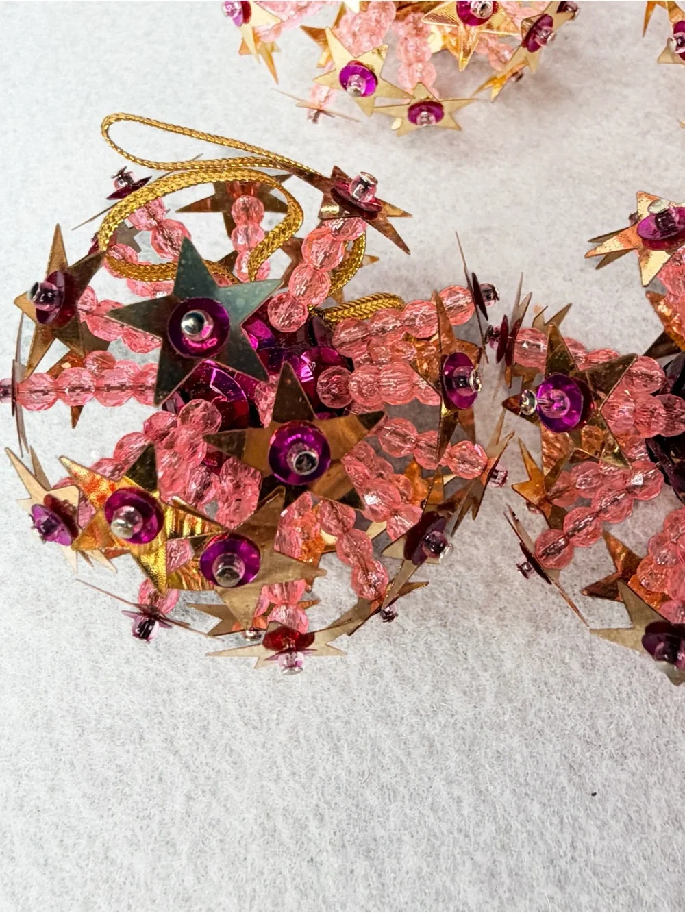 Atomic Starburst Cluster Star Pink Beaded Pushpins Christmas Ornament Vintage 10